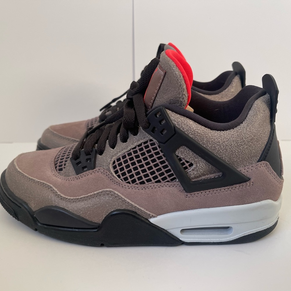 Air Jordan 4 retro